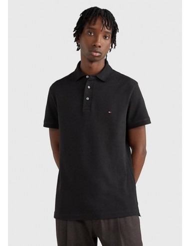 Polo Tommy Hilfiger noir ou a consommer sur place