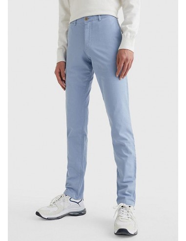 Pantalon chino slim Tommy Hilfiger bleu clair en coton bio stretch rembourrage situé sous